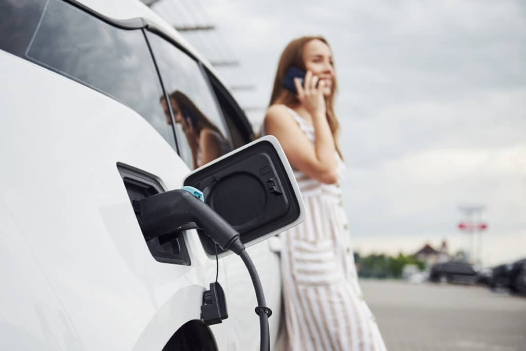 alquiler de coches electricos en santiago